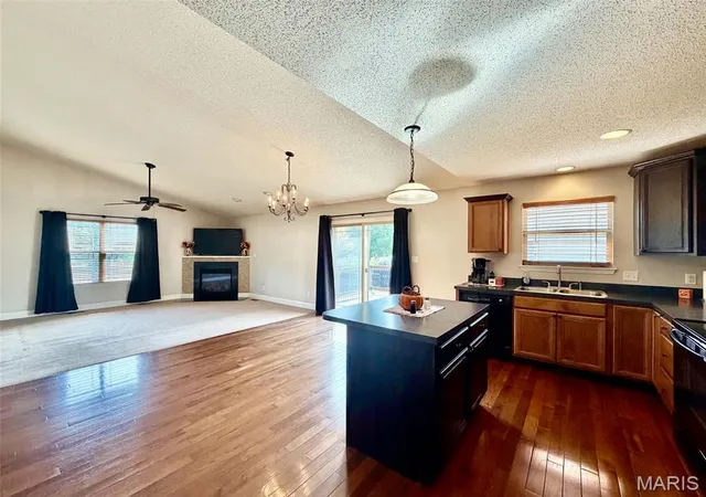 Photo 3 of Single family home for sale at 428 Pheasant Ct, Worden, IL 62097 | MLS# MIS26057243 | Listing updated on 2026-09-17