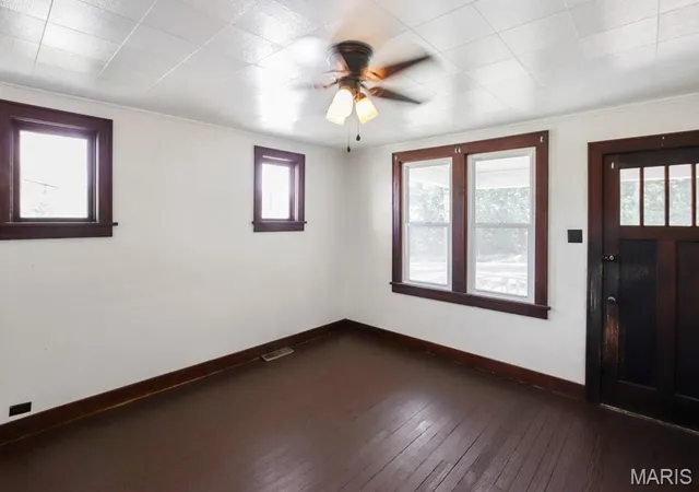 Photo 1 of Single family home for sale at 21 Williams Dr, Sullivan, MO 63080 | MLS# MIS26057724 | Listing updated on 2026-09-17