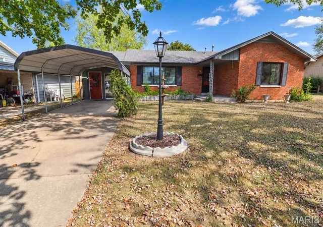 Photo 1 of Single family home for sale at 40 Willow Ln, Lebanon, MO 65536 | MLS# MIS26057755 | Listing updated on 2026-09-22