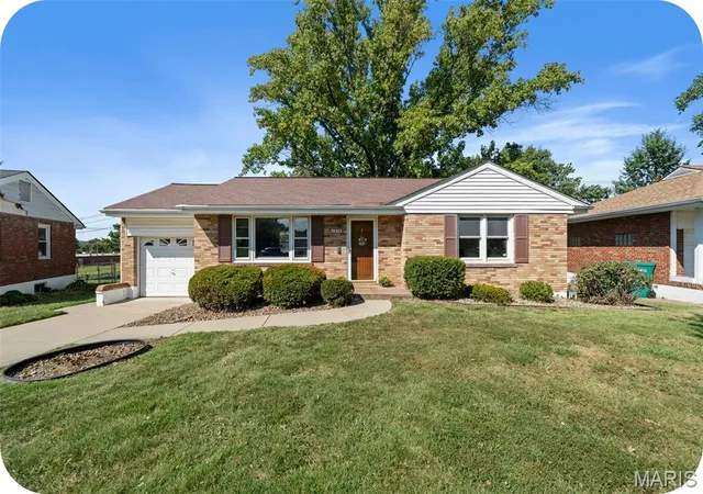 Photo 1 of Single family home for sale at 1273 Waldorf Dr, Saint Louis, MO 63137 | MLS# MIS26057781 | Listing updated on 2026-09-22