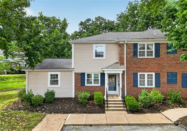 Photo 1 of Condo for sale at 9186 Wrenwood Ln, Saint Louis, MO 63144 | MLS# MIS26057925 | Listing updated on 2026-09-17