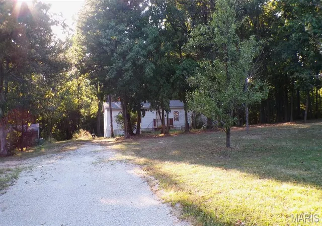 Photo 3 of Manufactured home for sale at 10123 Dorlac Dr, Cadet, MO 63630 | MLS# MIS26058200 | Listing updated on 2026-09-16