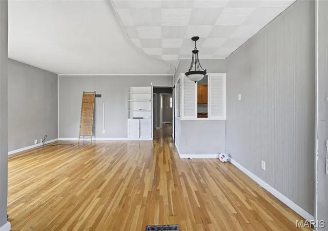 Photo 3 of Single family home for sale at 2359 Collett Dr, Saint Louis, MO 63136 | MLS# MIS26058234 | Listing updated on 2026-09-16