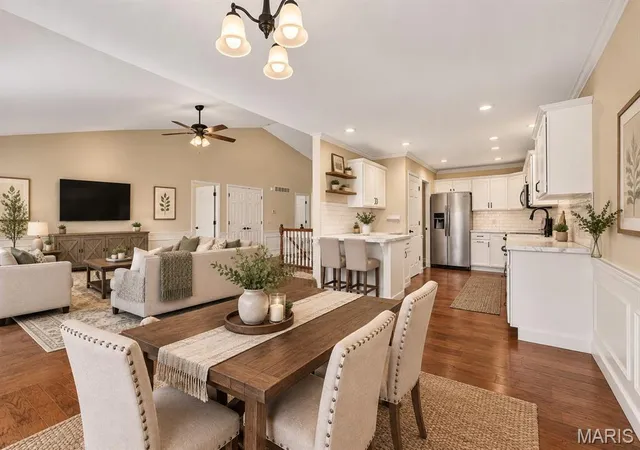 Listing Photo 5 - Condo for sale in building located at 114 Savannah Ter, Wentzville, MO 63385
