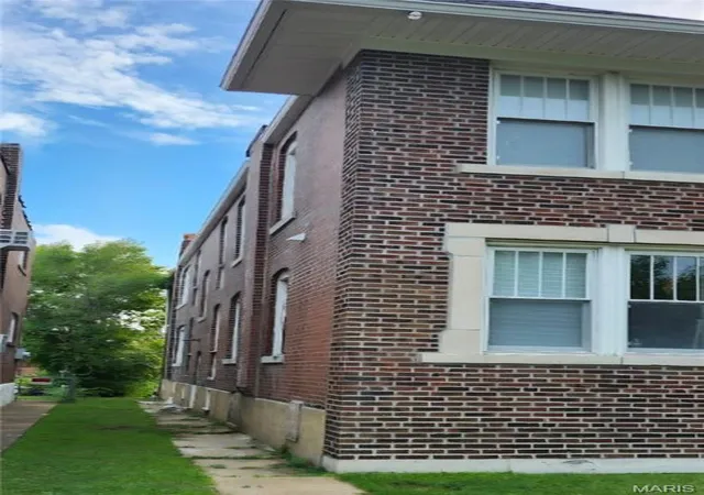 Photo 2 of Multi family home for sale at 3424 Clara Ave, Saint Louis, MO 63120 | MLS# MIS26058521 | Listing updated on 2026-10-20
