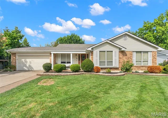 Single family home for sale at 37 Great Lakes Dr, Saint Peters, MO 63376 | MLS# MIS26058901