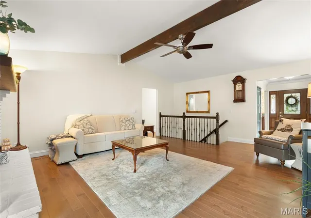 Photo 3 of Single family home for sale at 37 Great Lakes Dr, Saint Peters, MO 63376 | MLS# MIS26058901 | Listing updated on 2026-09-25