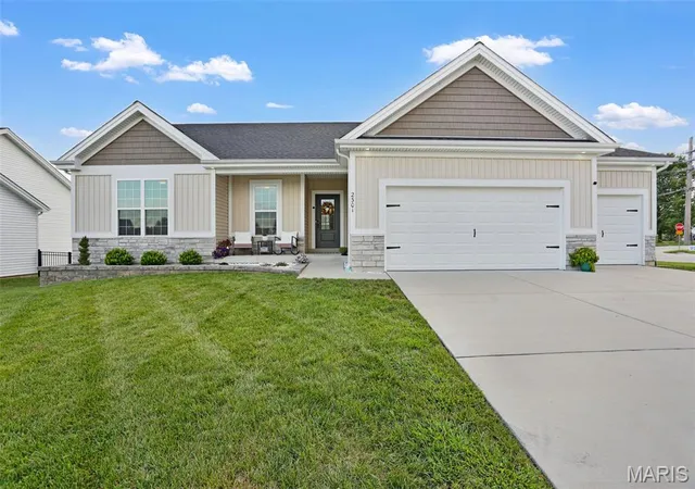 Photo 1 of Single family home for sale at 2301 Peyton's Pl, Washington, MO 63090 | MLS# MIS26059114 | Listing updated on 2026-09-17