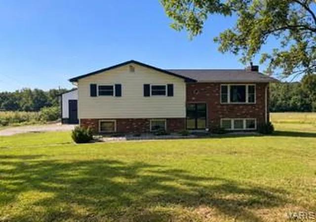 Single family home for sale at 10562 Misplay Rd, Bloomsdale, MO 63627 | MLS# MIS26059168