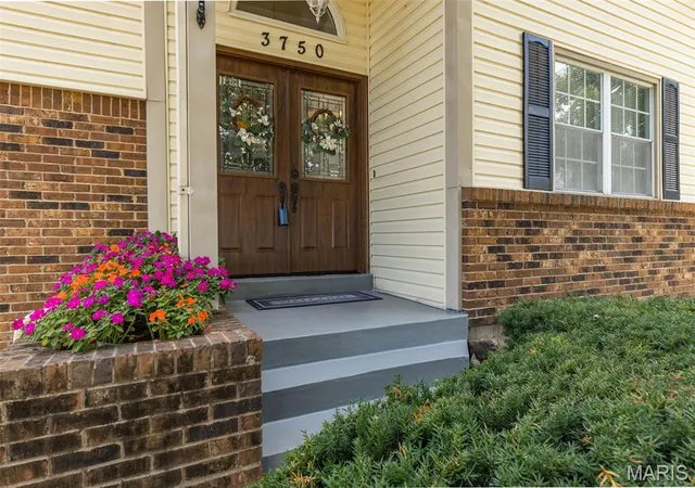 Photo 2 of Single family home for sale at 3750 Lemay Woods Dr, Saint Louis, MO 63129 | MLS# MIS26059179 | Listing updated on 2026-10-04