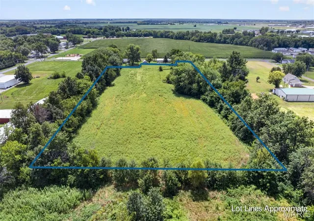 Photo 2 of Land for sale at 1103 E Bowman Dr, Greenville, IL 62246 | MLS# MIS26059482 | Listing updated on 2026-09-28