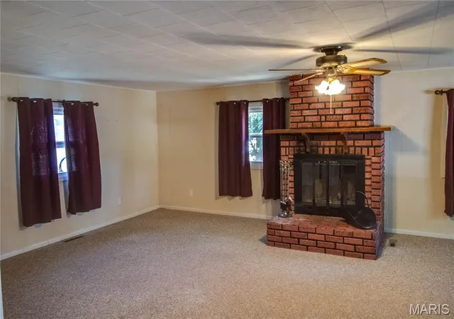 Photo 4 of Single family home for sale at 23309 Glenda Ave, Jerseyville, IL 62052 | MLS# MIS26059671 | Listing updated on 2026-09-16
