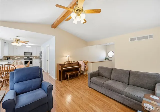 Photo 4 of Sale Pending at 51 Chip Dr, O Fallon, MO 63366 | MLS# MIS26059739 | Listing updated on 2026-09-18