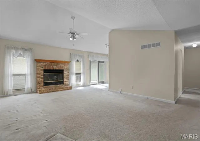 Photo 2 of Single family home for sale at 3711 Falcon View Dr, Arnold, MO 63010 | MLS# MIS26059777 | Listing updated on 2026-09-17