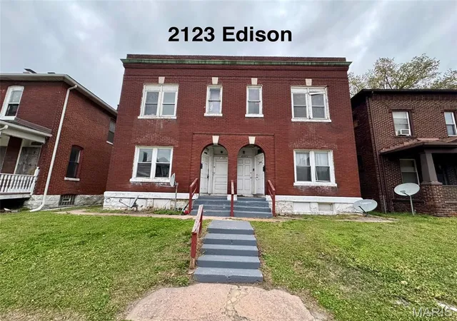 Photo 1 of Multi family home for sale at 2123 Edison Ave, Granite City, IL 62040 | MLS# MIS26059827 | Listing updated on 2026-09-16
