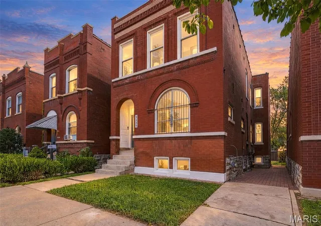 Photo 2 of Single family home for sale at 3338 Ohio Ave, Saint Louis, MO 63118 | MLS# MIS26059828 | Listing updated on 2026-09-17