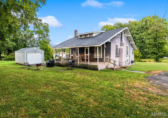 Photo 3 of Single family home for sale at 221 South 2nd St, O Fallon, IL 62269 | MLS# MIS26059843 | Listing updated on 2026-09-21