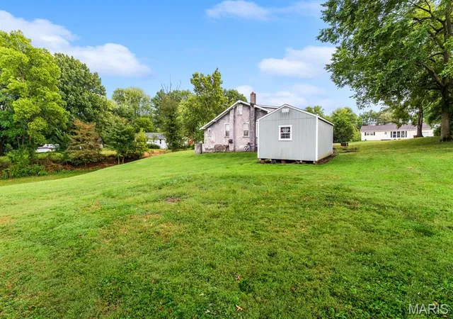 Photo 3 of Sale Pending at 221 South 2nd St, O Fallon, IL 62269 | MLS# MIS26059843 | Listing updated on 2026-10-06