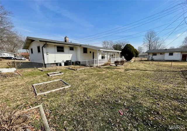 Photo 13 of Single family home for sale at 510 Wishaw Ct, Saint Louis, MO 63137 | MLS# MIS26059988 | Listing updated on 2026-10-05