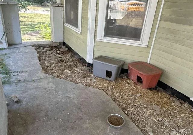 Photo 4 of Sale Pending at 805 Morris Ave, Mountain Grove, MO 65711 | MLS# MIS26059990 | Listing updated on 2026-10-02