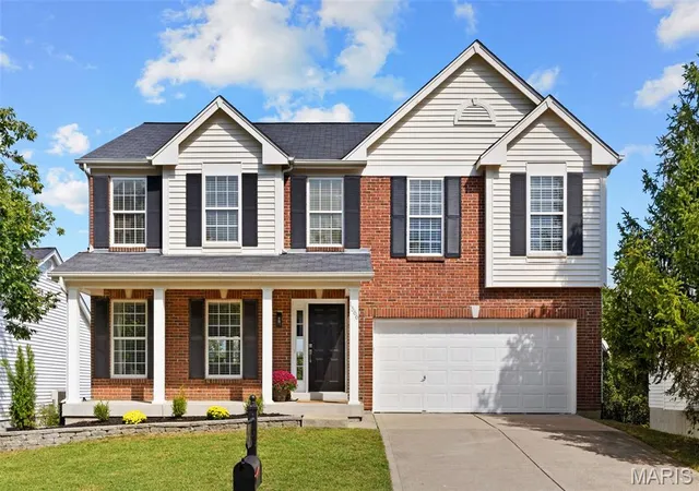 Single family home for sale at 1566 Buckhurst Ct, Ballwin, MO 63021 | MLS# MIS26060006