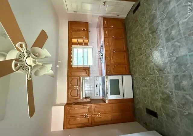 Photo 2 of Sale Pending at 1532 Kingsway Dr, Arnold, MO 63010 | MLS# MIS26060019 | Listing updated on 2026-09-18
