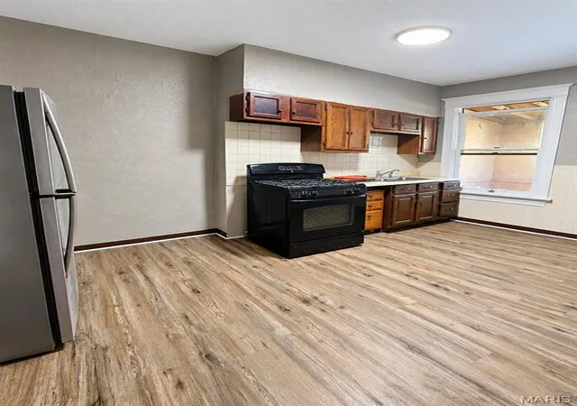 Photo 4 of Single family home for sale at 5041 Terry Ave, Saint Louis, MO 63115 | MLS# MIS26060020 | Listing updated on 2026-09-16