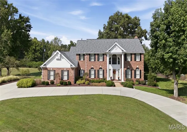 Photo 1 of Single family home for sale at 23 Bopp Ln, Saint Louis, MO 63131 | MLS# MIS26060056 | Listing updated on 2026-09-18