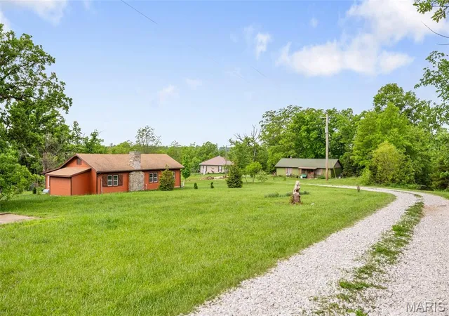 Photo 3 of House for sale at 20731 Thousand Hills Trl, Kirksville, MO 63501 | MLS# MIS26060084 | Listing updated on 2026-09-29