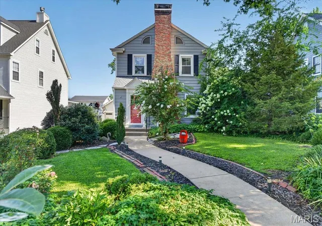 Photo 1 of Sale Pending at 237 Peeke Ave, Saint Louis, MO 63122 | MLS# MIS26060093 | Listing updated on 2026-09-17