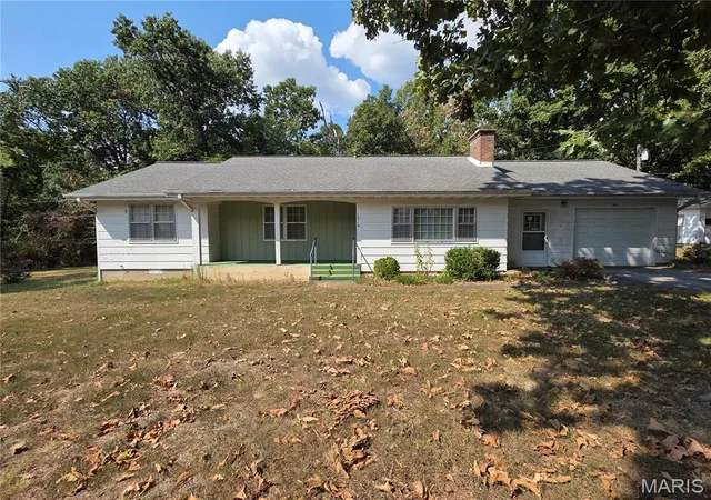 Photo 1 of Single family home for sale at 1319 Briarwood Dr, Houston, MO 65483 | MLS# MIS26060115 | Listing updated on 2026-09-17