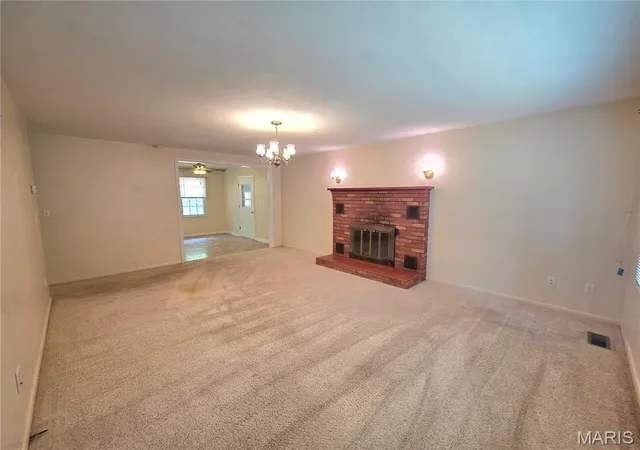 Photo 3 of Single family home for sale at 1319 Briarwood Dr, Houston, MO 65483 | MLS# MIS26060115 | Listing updated on 2026-09-17
