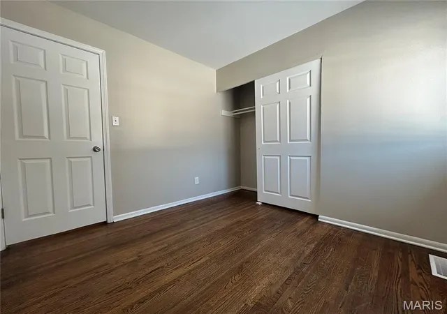 Photo 3 of Single family home for sale at 5319 Grove Ave, Saint Louis, MO 63135 | MLS# MIS26060142 | Listing updated on 2026-10-07