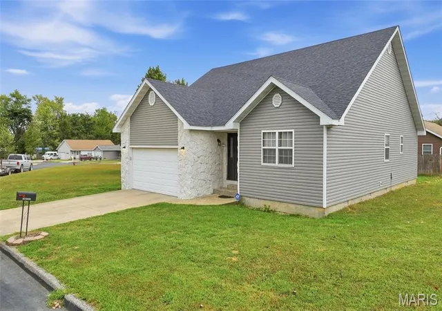 Photo 1 of Single family home for sale at 700 M Robin Rd, Mountain Grove, MO 65711 | MLS# MIS26060173 | Listing updated on 2026-09-17
