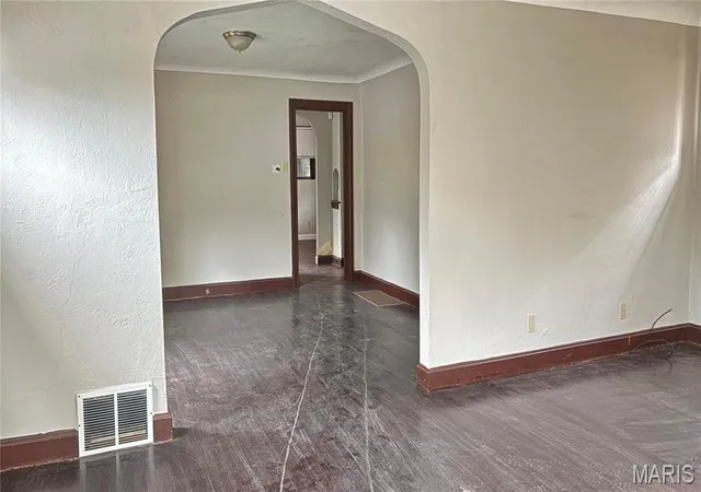 Photo 1 of Single family home for sale at 5598 Floy Ave, Saint Louis, MO 63136 | MLS# MIS26060206 | Listing updated on 2026-09-17