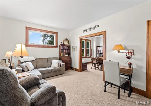 Photo 3 of Single family home for sale at 1916 N Charles St, Belleville, IL 62221 | MLS# MIS26060262 | Listing updated on 2026-09-22