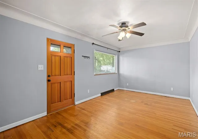 Photo 3 of Single family home for sale at 2911 Fredericka St, Belleville, IL 62226 | MLS# MIS26060292 | Listing updated on 2026-09-17