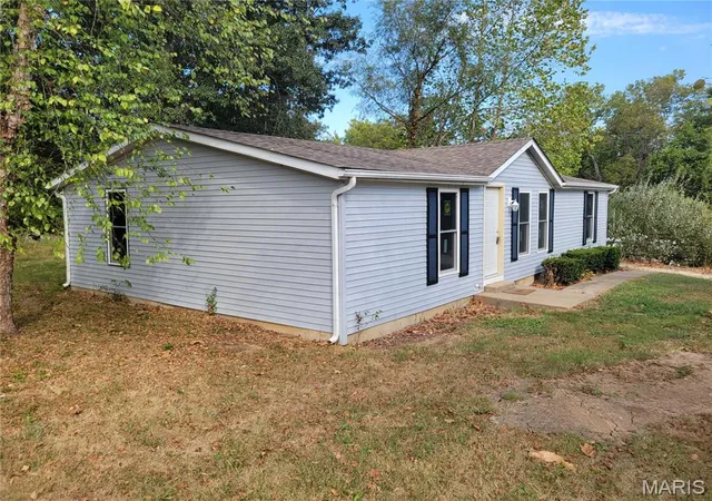 Photo 2 of Single family home for sale at 161 Madison Rene Ave, Moscow Mills, MO 63362 | MLS# MIS26060331 | Listing updated on 2026-09-25