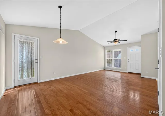 Photo 3 of Townhouse for sale at 12193 Mckelvey Pl Dr, Bridgeton, MO 63044 | MLS# MIS26060402 | Listing updated on 2026-09-18