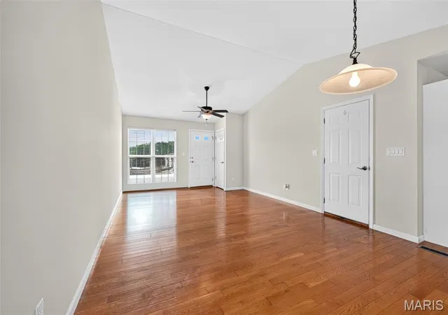 Photo 4 of Townhouse for sale at 12193 Mckelvey Pl Dr, Bridgeton, MO 63044 | MLS# MIS26060402 | Listing updated on 2026-09-18