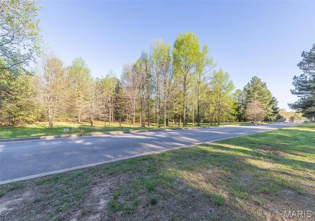 Photo 3 of Land for sale at 0 Lot # 24 Westwood Highlands, Poplar Bluff, MO 63901 | MLS# MIS22057625 | Listing updated on 2026-09-16