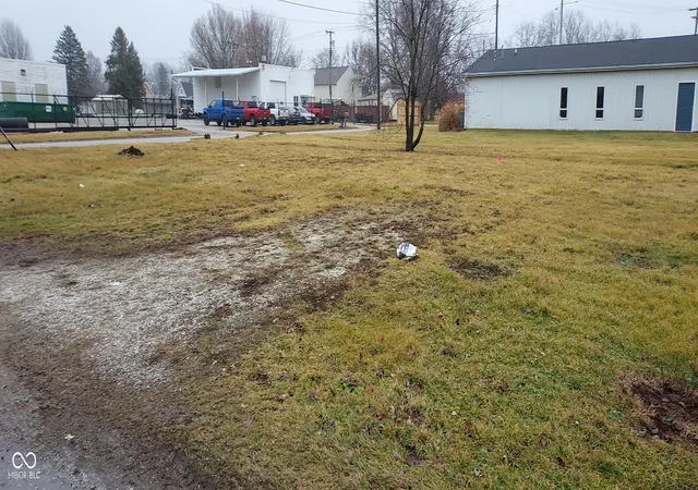 Photo 3 of Sale Pending at 0 N 12 Street, Elwood, IN 46036 | MLS# 22066123 | Listing updated on 2026-09-30