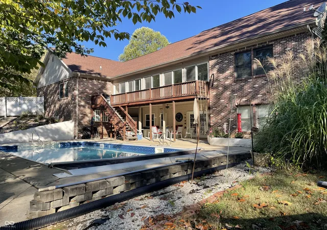 Photo 3 of Single family home for sale at 1564 W County Rd 1050 S, Cloverdale, IN 46120 | MLS# 22067294 | Listing updated on 2026-09-08