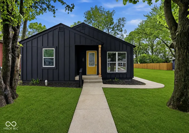 Photo 1 of Single family home for sale at 4213 Kingsley Dr, Indianapolis, IN 46205 | MLS# 22072915 | Listing updated on 2026-09-21