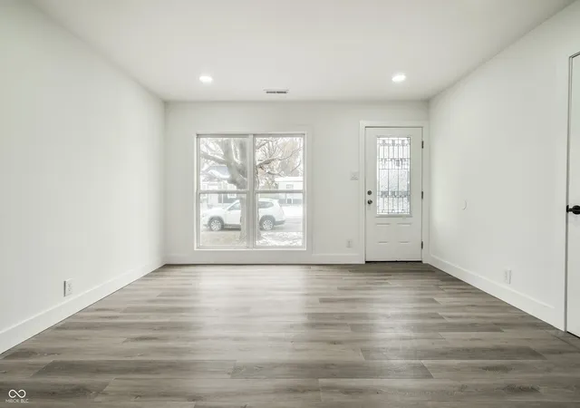 Photo 3 of Single family home for sale at 4213 Kingsley Dr, Indianapolis, IN 46205 | MLS# 22072915 | Listing updated on 2026-09-21
