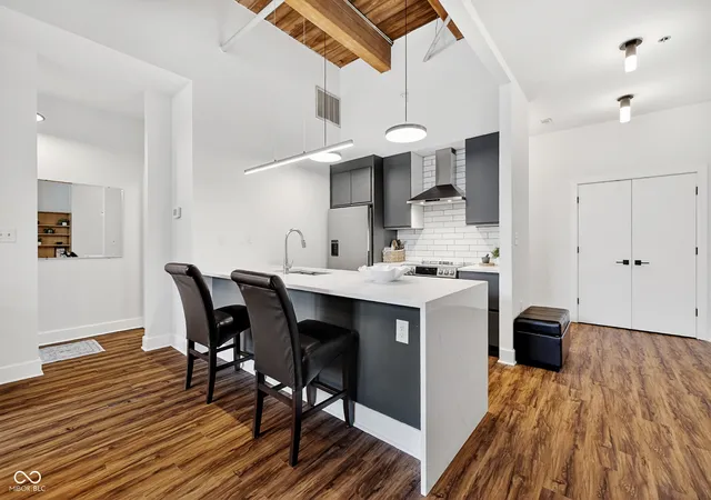 Photo 4 of Condo for sale at 430 N Park Ave #101, Indianapolis, IN 46202 | MLS# 22085643 | Listing updated on 2026-09-17