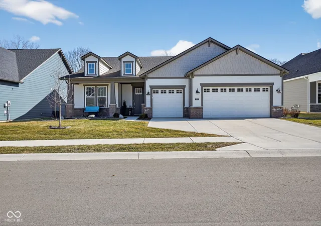 Photo 2 of Single family home for sale at 12523 Pasco St, Fishers, IN 46038 | MLS# 22086101 | Listing updated on 2026-10-03