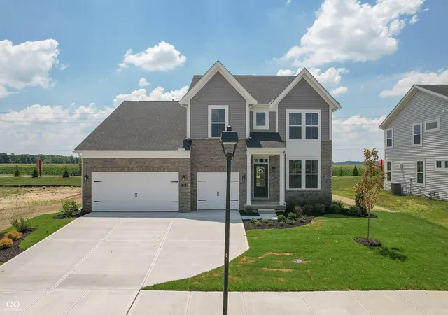 Photo 3 of Single family home for sale at 615 Firefly Ct, Greenfield, IN 46140 | MLS# 22088981 | Listing updated on 2026-10-07