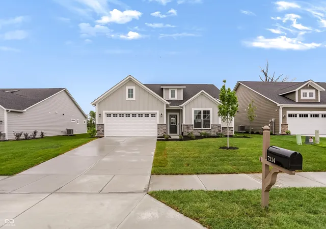 Photo 2 of Sale Pending at 7215 Rose Hl Ave, Brownsburg, IN 46112 | MLS# 22091525 | Listing updated on 2026-09-17