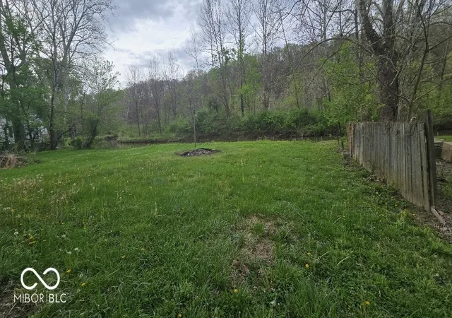 Photo 3 of Single family home for sale at 4745 Upper Patton Park Rd, Martinsville, IN 46151 | MLS# 22096113 | Listing updated on 2026-09-08